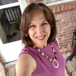 Meet your Posher, Teresa